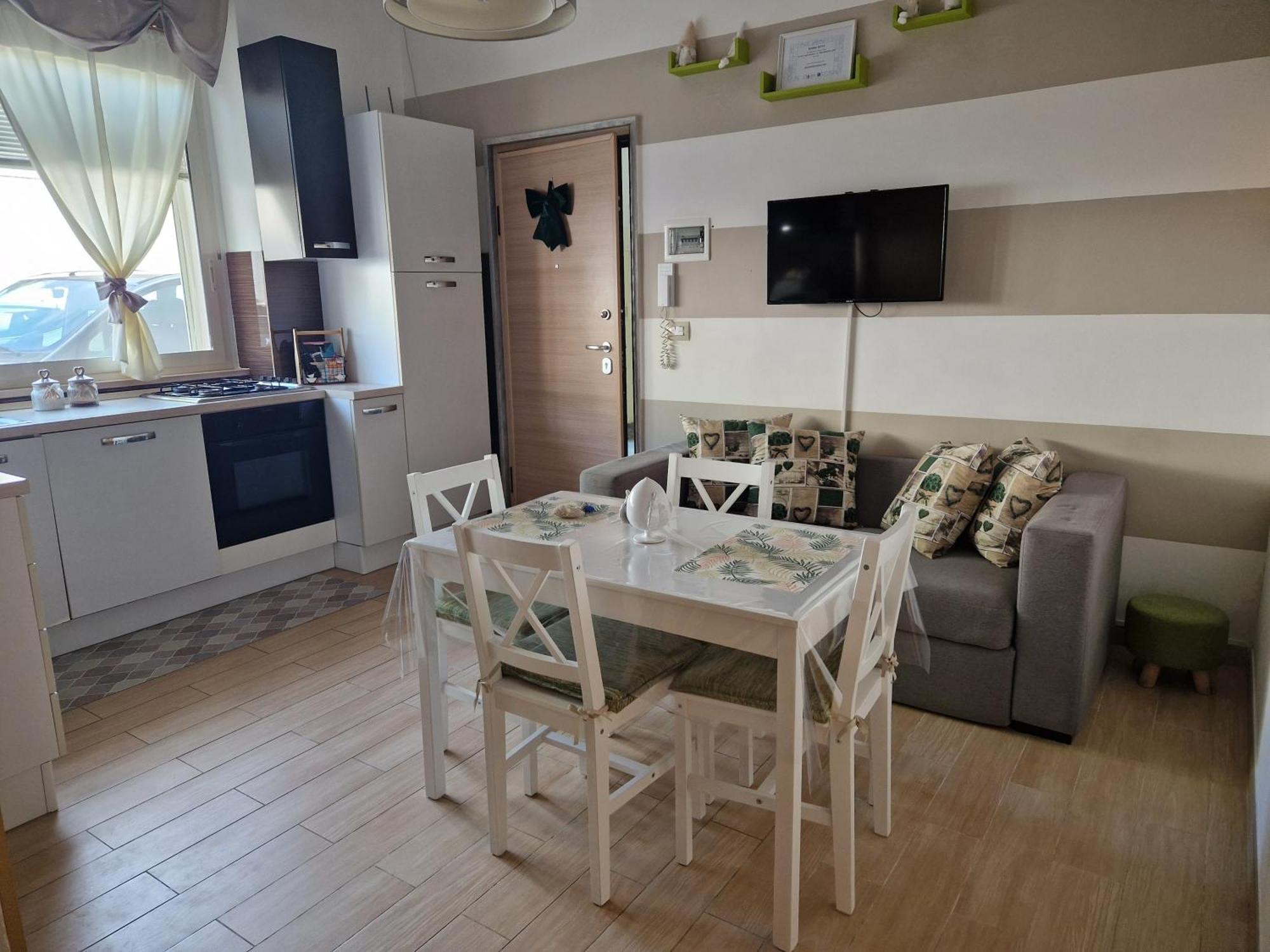 Nonna Tetta Chic Station & Center Walkable Appartement Monopoli Buitenkant foto