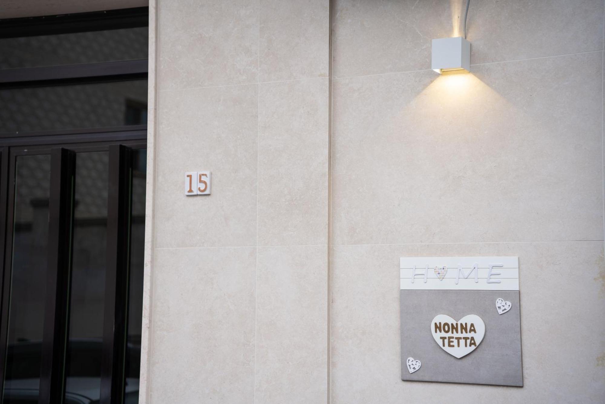 Nonna Tetta Chic Station & Center Walkable Appartement Monopoli Buitenkant foto